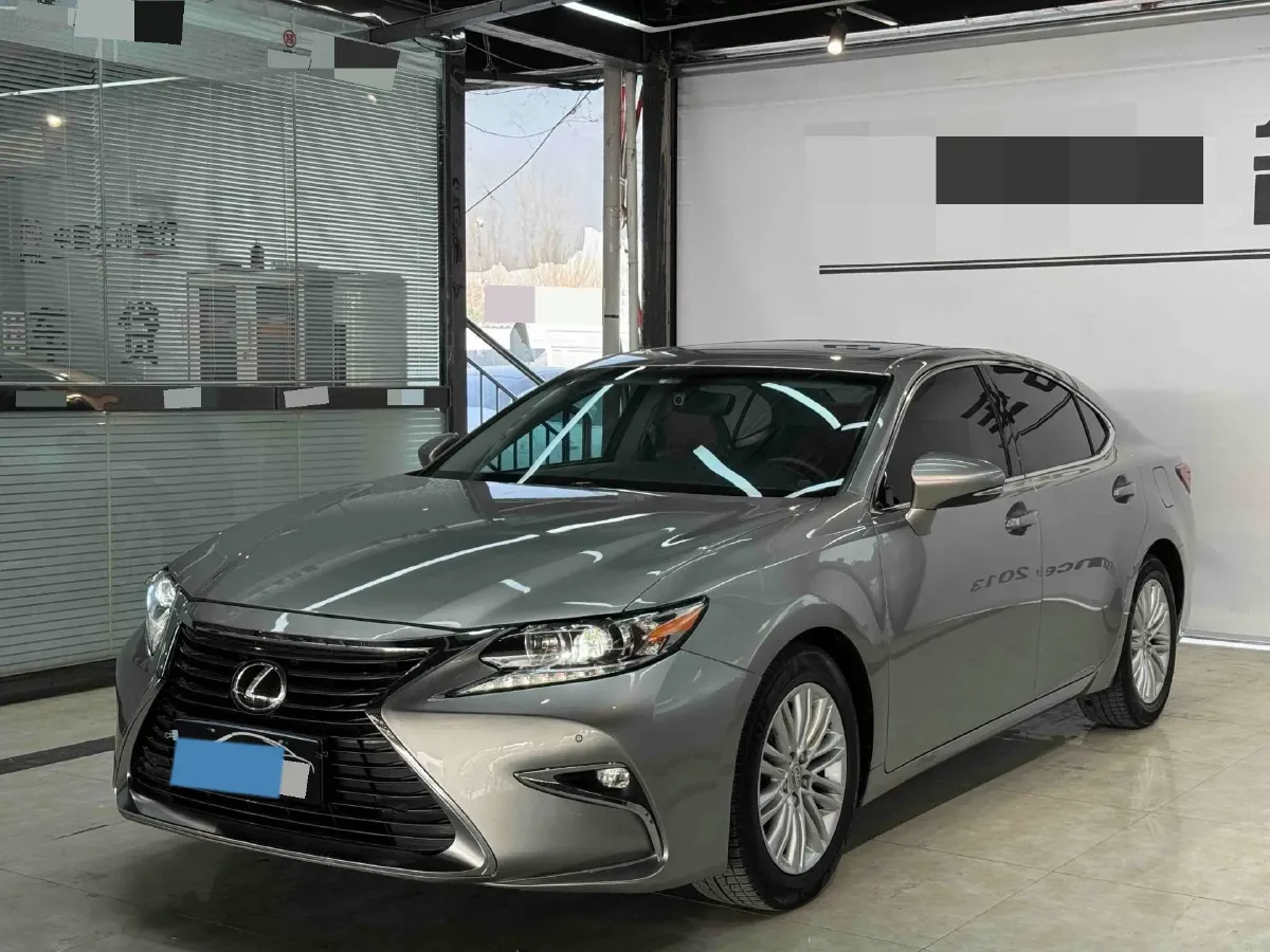 2017 Lexus ES 2.0L 167HP L4 6AT,autocango,china used car exporter,china ev exporter,chinese used car exporter,chinese used ev exporter