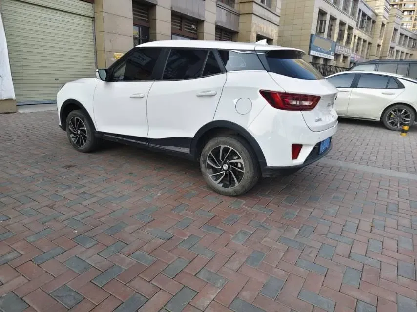 2023 Zotye T300 1.5L 112HP L4 5MT,autocango,china used car exporter,china ev exporter,chinese used car exporter,chinese used ev exporter