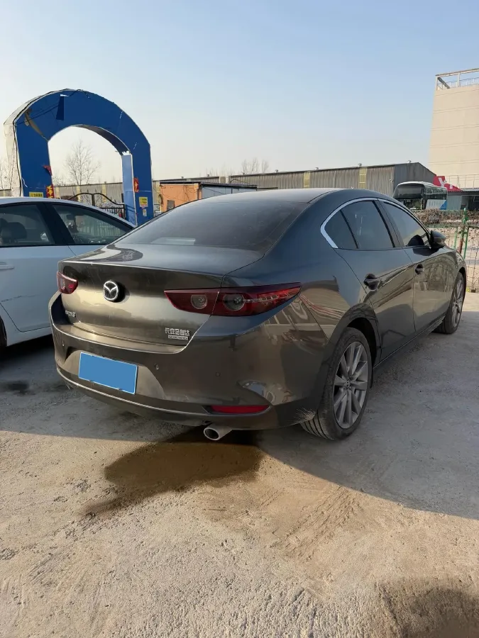 2022 Mazda 3 Axela 2.0L 158HP L4 6AT,autocango,china used car exporter,china ev exporter,chinese used car exporter,chinese used ev exporter
