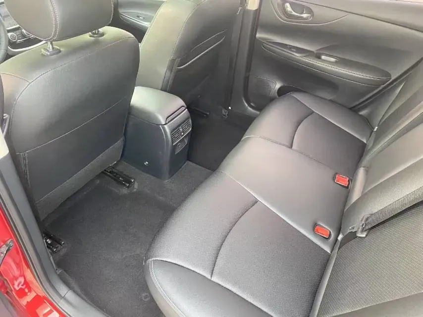 2020 Nissan Tiida 1.6L 126HP L4 CVT,autocango,china used car exporter,china ev exporter,chinese used car exporter,chinese used ev exporter