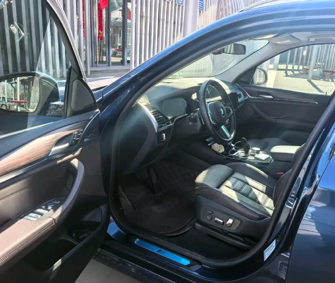 2021 BMW X3 2.0T 224HP L4 8AT,autocango,china used car exporter,china ev exporter,chinese used car exporter,chinese used ev exporter