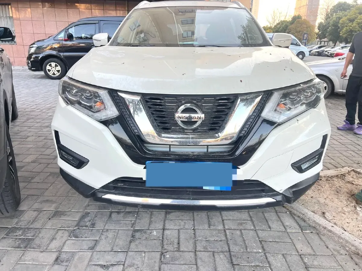 2020 Nissan X-Trail 2.0L 154HP L4 CVT,autocango,china used car exporter,china ev exporter,chinese used car exporter,chinese used ev exporter