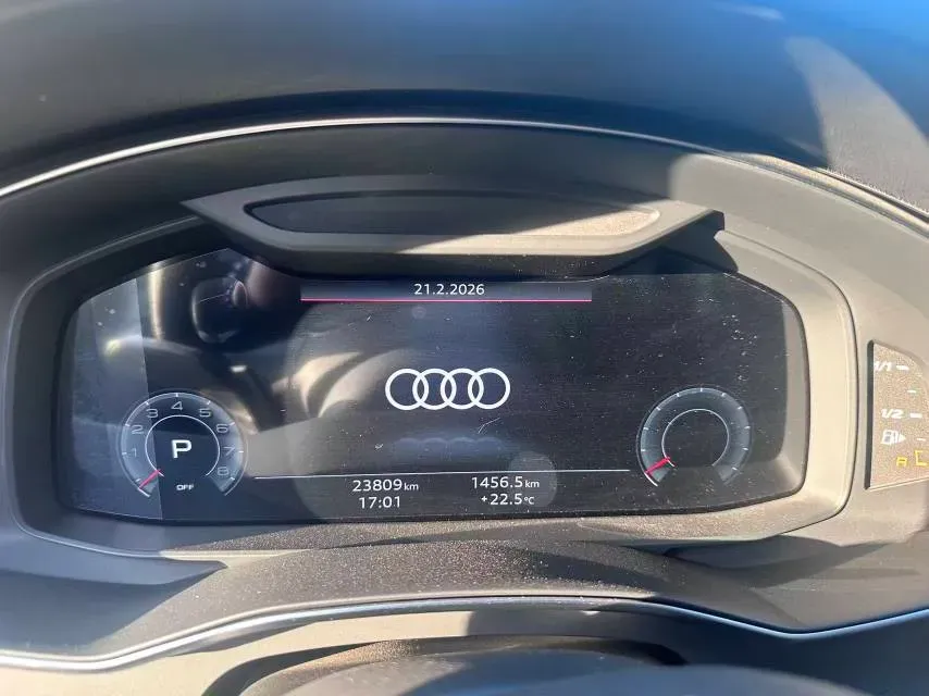 2023 Audi A6L 2.0T 245HP L4 7DCT,autocango,china used car exporter,china ev exporter,chinese used car exporter,chinese used ev exporter