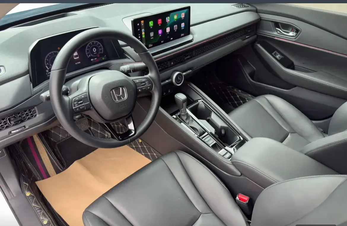 2025 Honda Accord 1.5T 192HP L4 CVT,autocango,china used car exporter,china ev exporter,chinese used car exporter,chinese used ev exporter