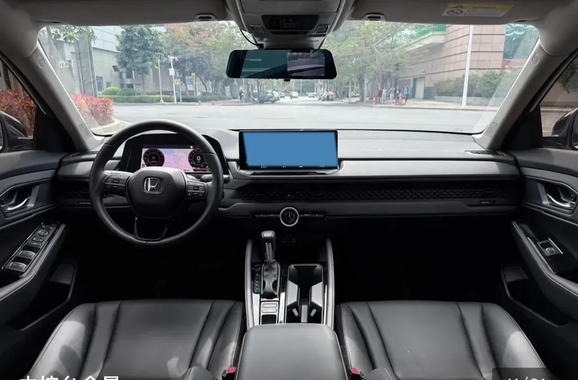 2025 Honda Accord 1.5T 192HP L4 CVT,autocango,china used car exporter,china ev exporter,chinese used car exporter,chinese used ev exporter
