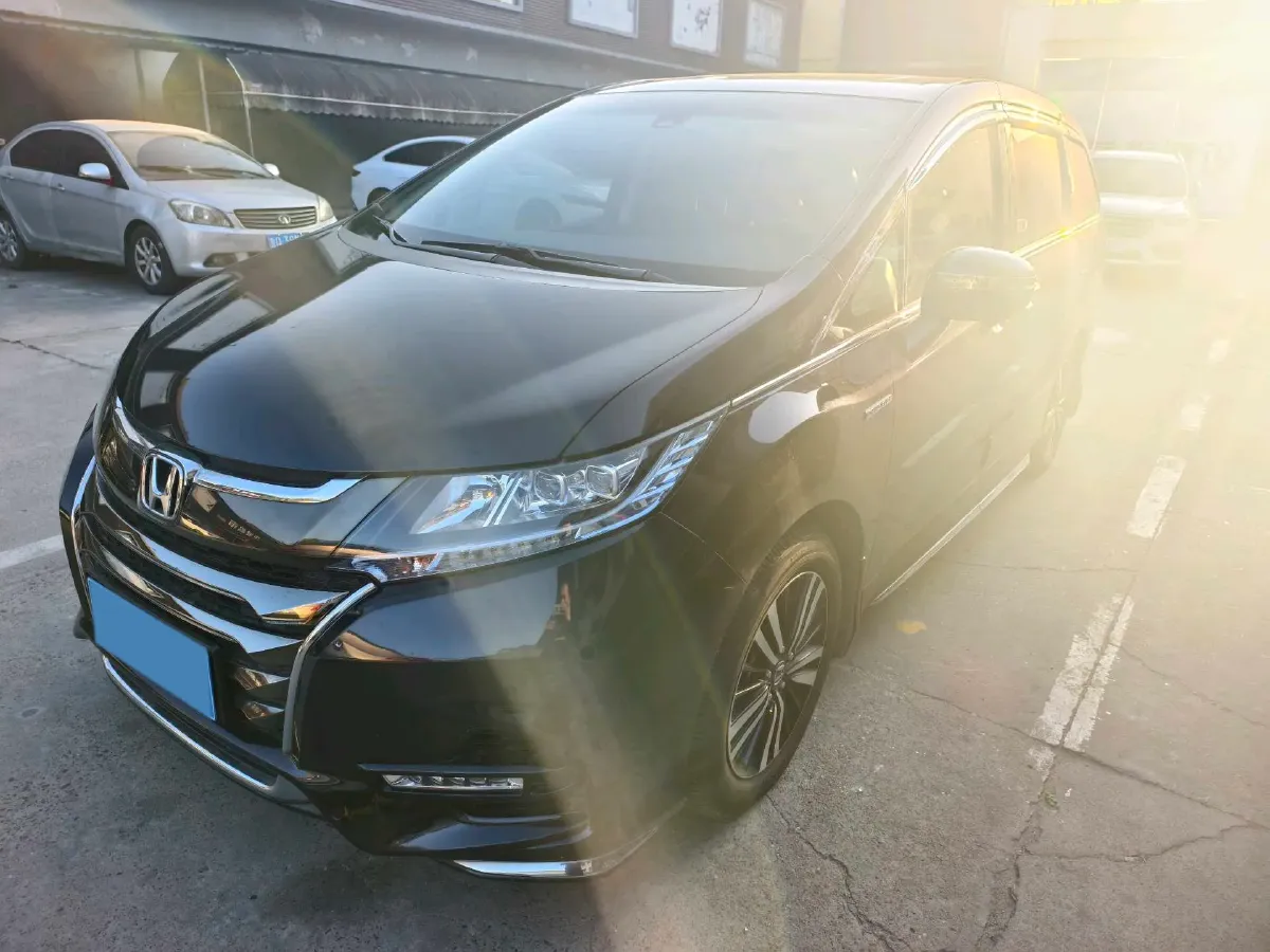 2021 Honda Odyssey 2.0L 146HP L4 E-CVT Hybrid,autocango,china used car exporter,china ev exporter,chinese used car exporter,chinese used ev exporter