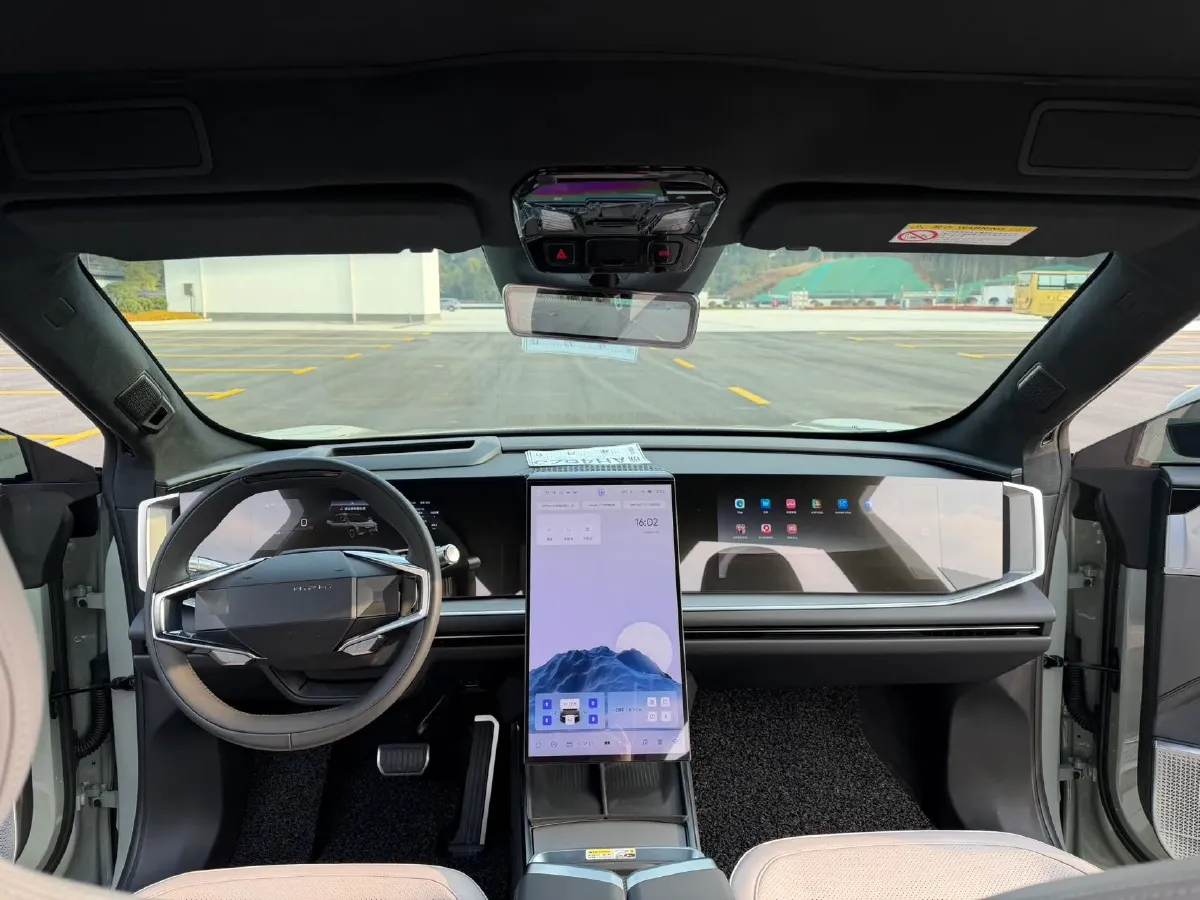 2023 HiPhi Y BEV 115KWH,autocango,china used car exporter,china ev exporter,chinese used car exporter,chinese used ev exporter