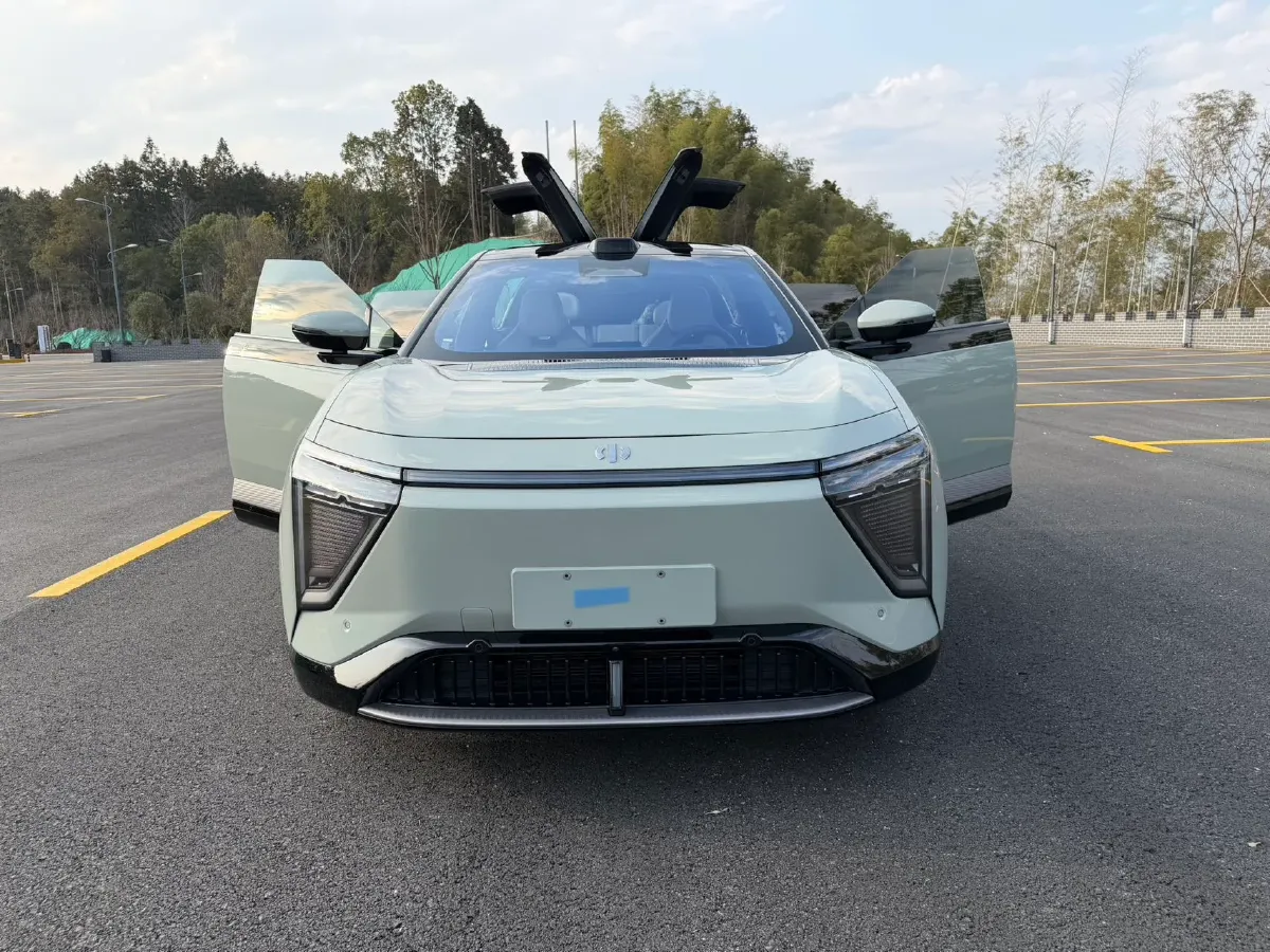 2023 HiPhi Y BEV 115KWH,autocango,china used car exporter,china ev exporter,chinese used car exporter,chinese used ev exporter