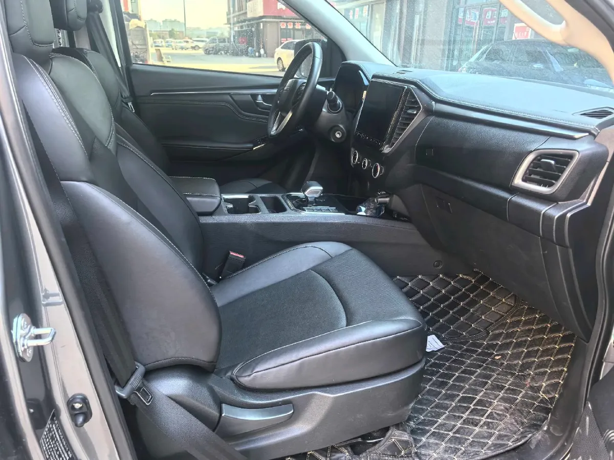 2023 Isuzu LingTuo 2.5T 150HP L4 8AT,autocango,china used car exporter,china ev exporter,chinese used car exporter,chinese used ev exporter