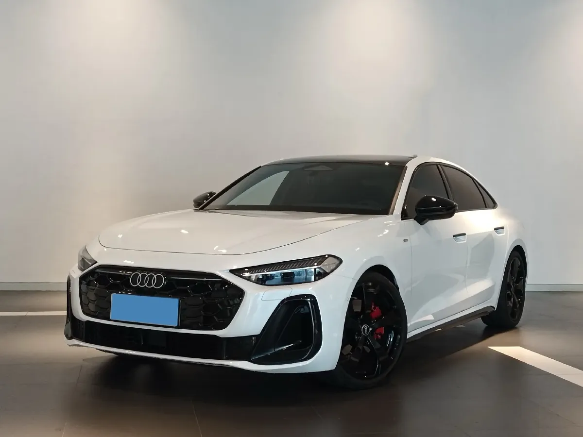 2026 Audi A5L 2.0T 204HP L4 7DCT,autocango,china used car exporter,china ev exporter,chinese used car exporter,chinese used ev exporter