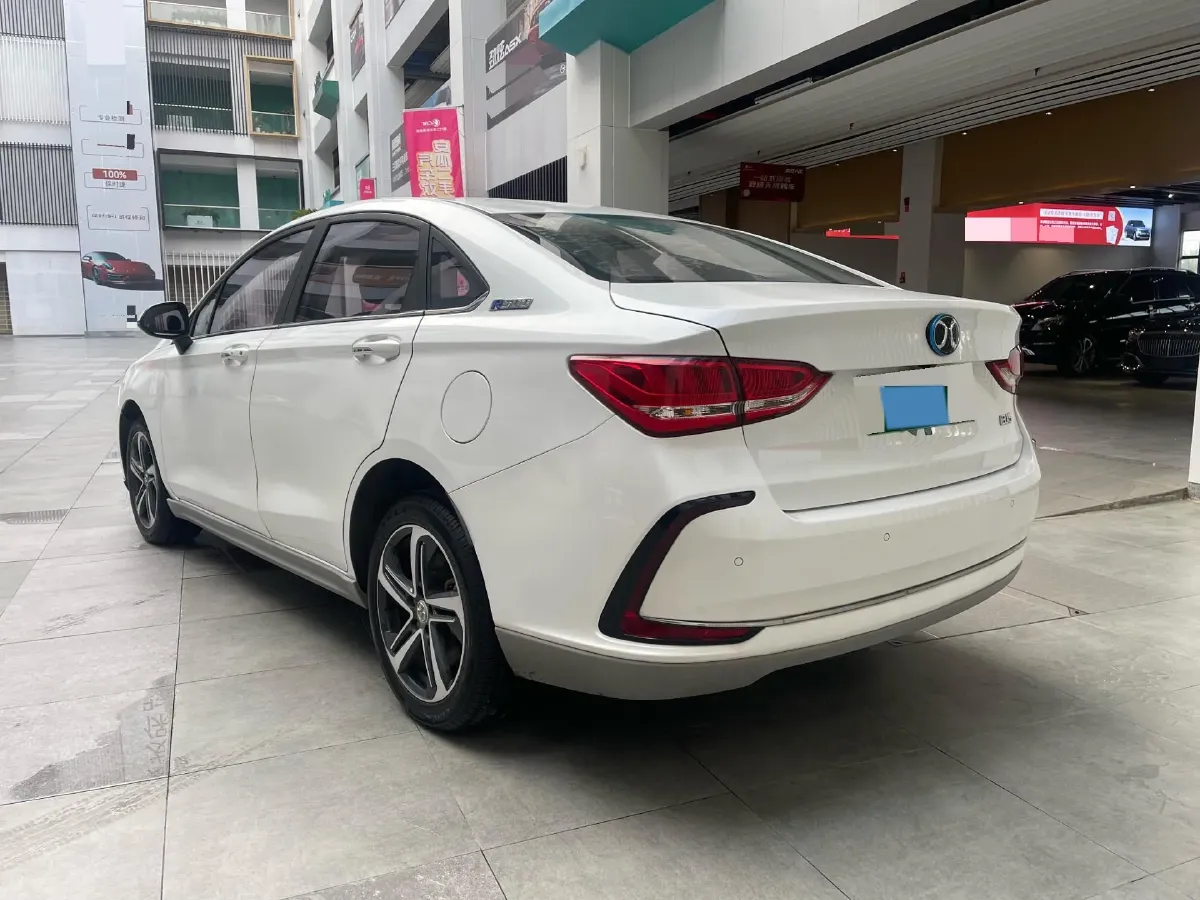 2018 BeiJing Auto EU5 BEV 53.66KWH,autocango,china used car exporter,china ev exporter,chinese used car exporter,chinese used ev exporter