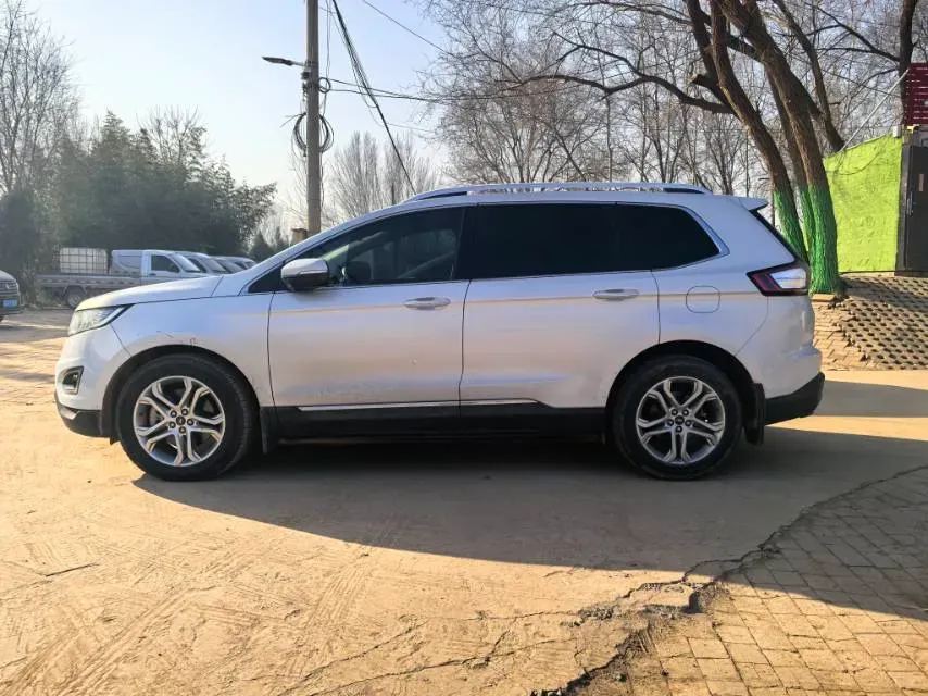 2018 Ford Edge 2.0T 245HP L4 6AT,autocango,china used car exporter,china ev exporter,chinese used car exporter,chinese used ev exporter