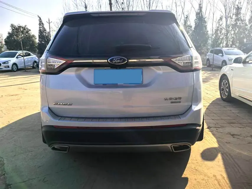 2018 Ford Edge 2.0T 245HP L4 6AT,autocango,china used car exporter,china ev exporter,chinese used car exporter,chinese used ev exporter