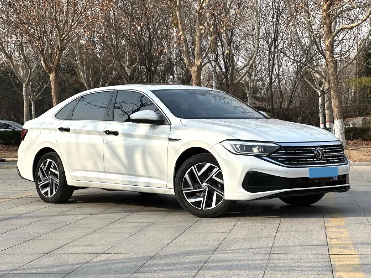 2023 Volkswagen Sagitar 1.5T 160HP L4 7DCT,autocango,china used car exporter,china ev exporter,chinese used car exporter,chinese used ev exporter