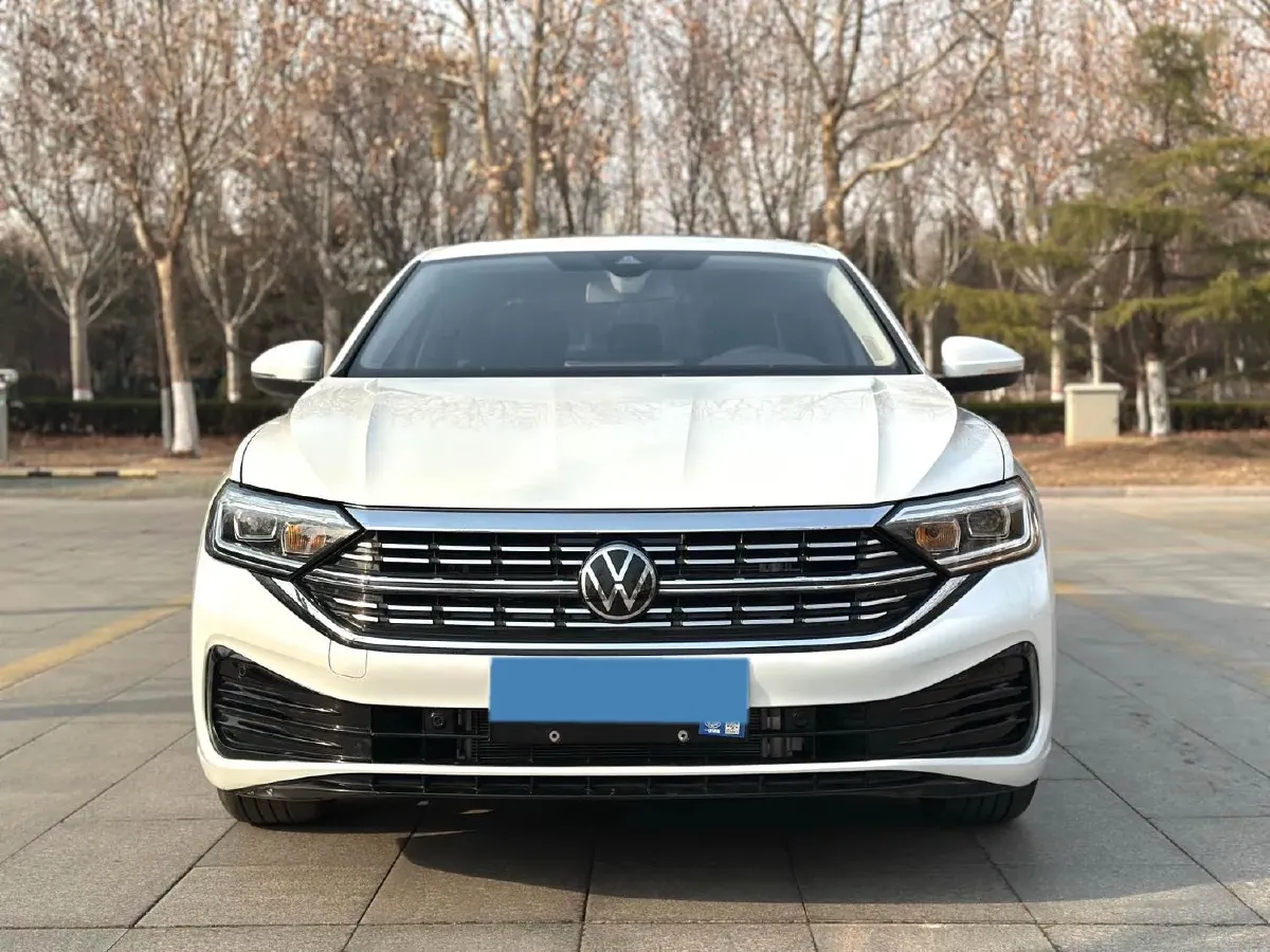 2023 Volkswagen Sagitar 1.5T 160HP L4 7DCT,autocango,china used car exporter,china ev exporter,chinese used car exporter,chinese used ev exporter