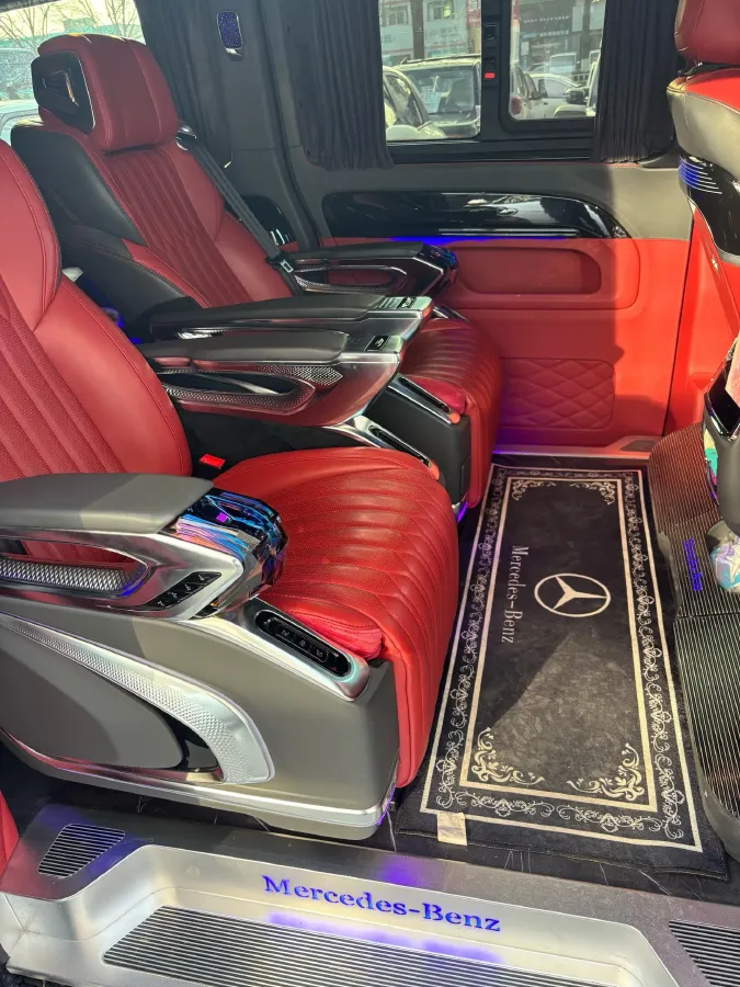 2023 Mercedes-Benz Vito 2.0T 211HP L4 9AT,autocango,china used car exporter,china ev exporter,chinese used car exporter,chinese used ev exporter