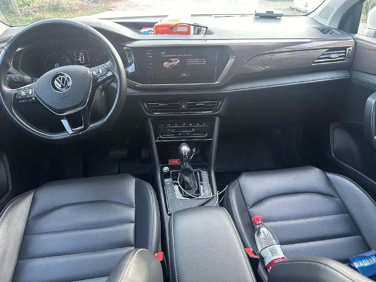 2021 Volkswagen Tharu 1.4T 150HP L4 7DCT,autocango,china used car exporter,china ev exporter,chinese used car exporter,chinese used ev exporter