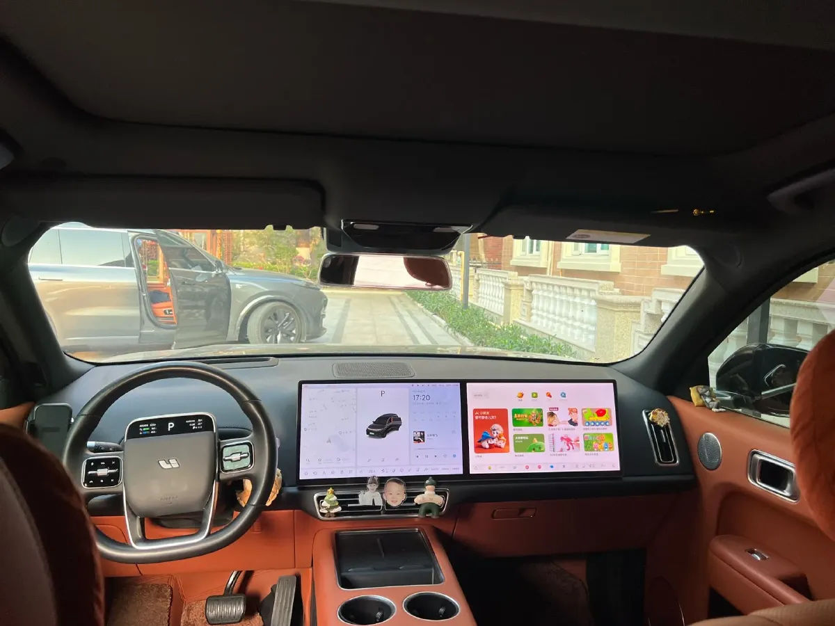 2023 Li L8 Range Extended 154HP REEV 40.9KWH,autocango,china used car exporter,china ev exporter,chinese used car exporter,chinese used ev exporter