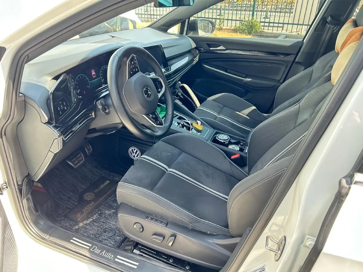 2023 Volkswagen Golf 1.4T 150HP L4 7DCT,autocango,china used car exporter,china ev exporter,chinese used car exporter,chinese used ev exporter