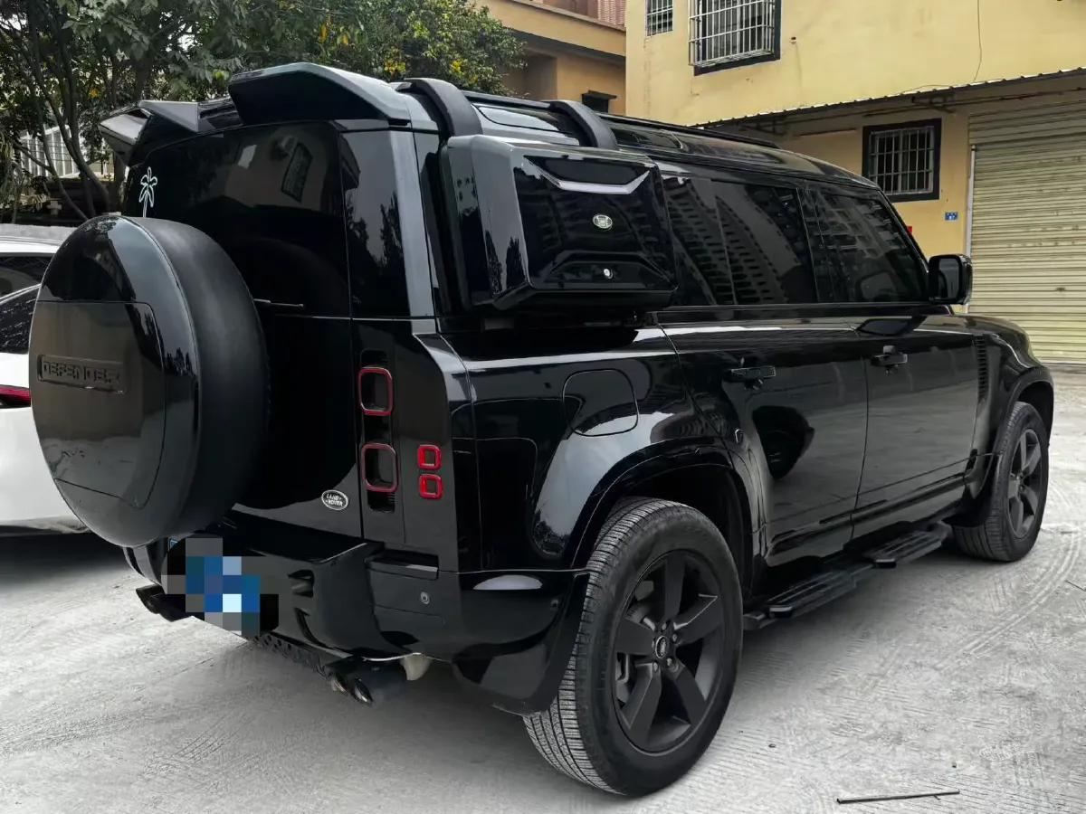 2023 Land Rover Defender 3.0T 400HP L6 8AT,autocango,china used car exporter,china ev exporter,chinese used car exporter,chinese used ev exporter