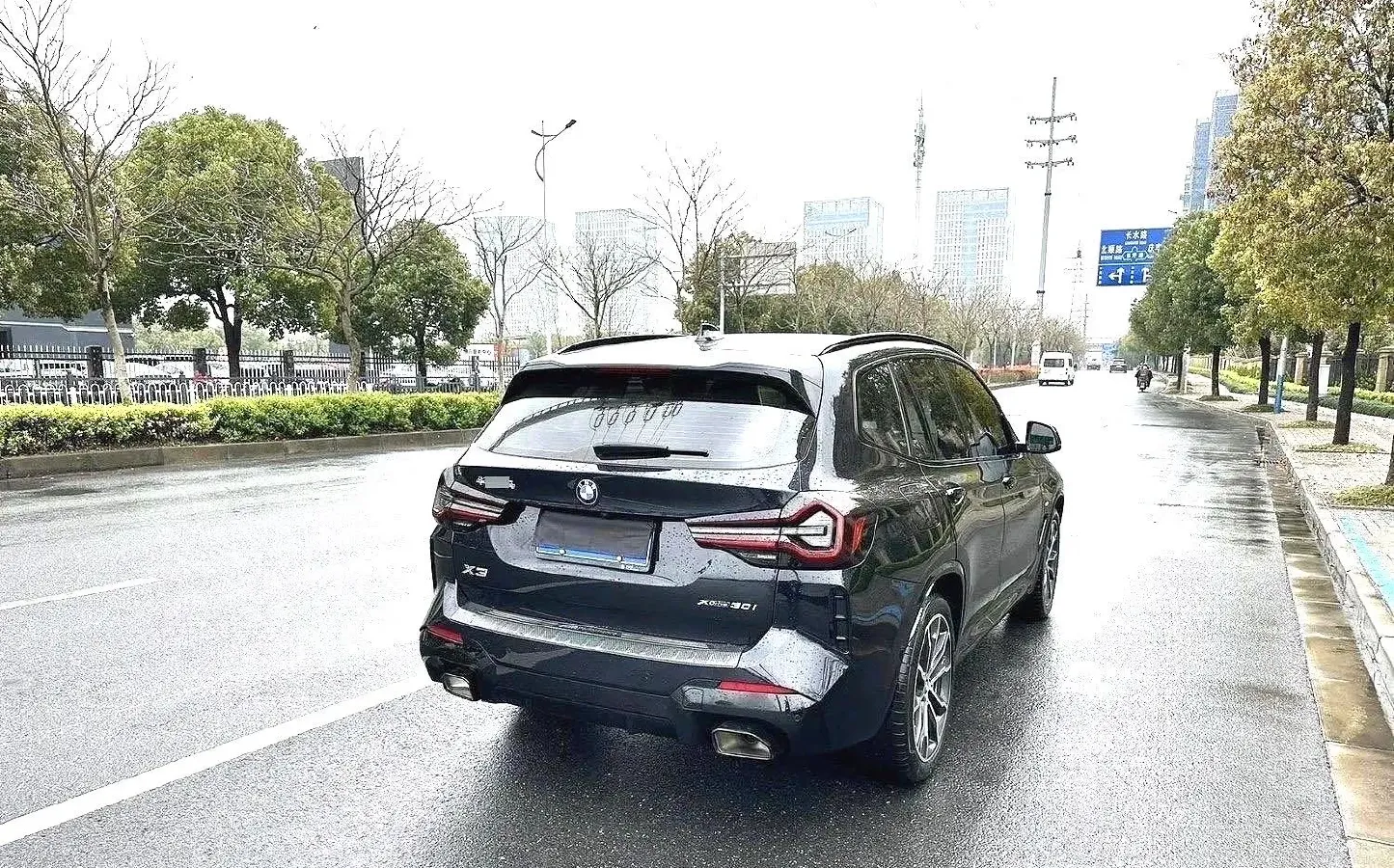 2022 BMW X3 2.0T 252HP L4 8AT,autocango,china used car exporter,china ev exporter,chinese used car exporter,chinese used ev exporter