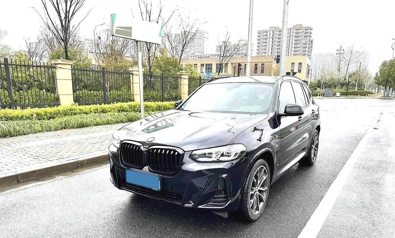 2022 BMW X3 2.0T 252HP L4 8AT,autocango,china used car exporter,china ev exporter,chinese used car exporter,chinese used ev exporter