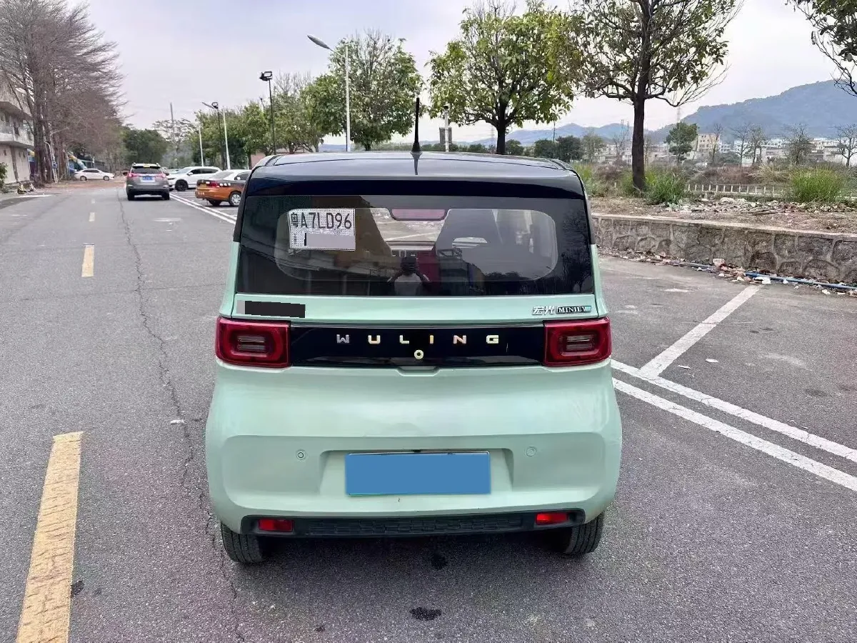 2021 WuLing HongGuang MINI EV BEV 13.9KWH,autocango,china used car exporter,china ev exporter,chinese used car exporter,chinese used ev exporter