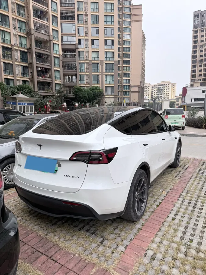 2024 Tesla Model Y BEV 78.4KWH,autocango,china used car exporter,china ev exporter,chinese used car exporter,chinese used ev exporter