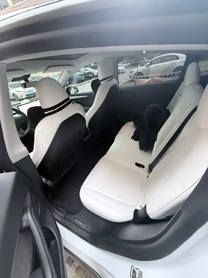 2024 Tesla Model Y BEV 78.4KWH,autocango,china used car exporter,china ev exporter,chinese used car exporter,chinese used ev exporter