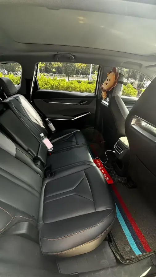 2022 ChangAn CS75 Plus 1.5T 188HP L4 8AT,autocango,china used car exporter,china ev exporter,chinese used car exporter,chinese used ev exporter