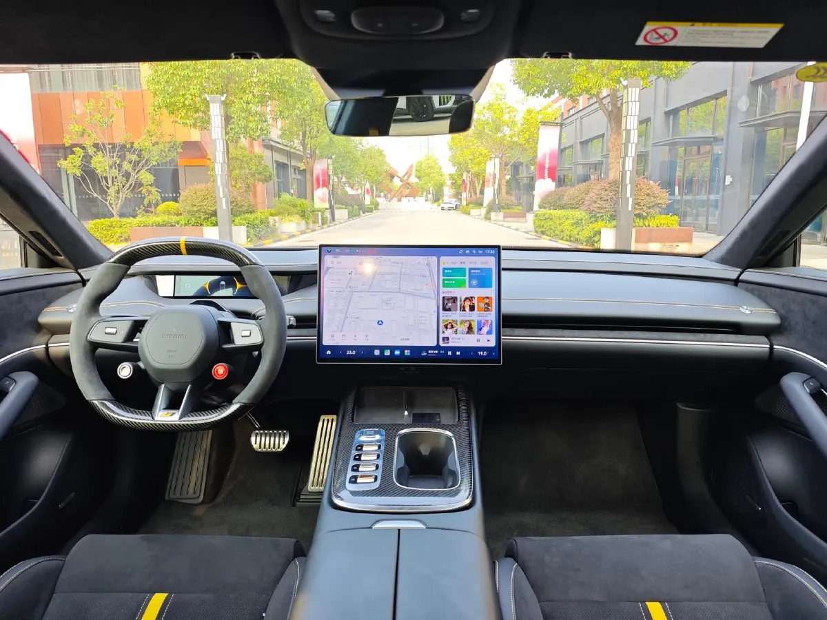 2025 MI SU7 Ultra BEV 93.7KWH,autocango,china used car exporter,china ev exporter,chinese used car exporter,chinese used ev exporter