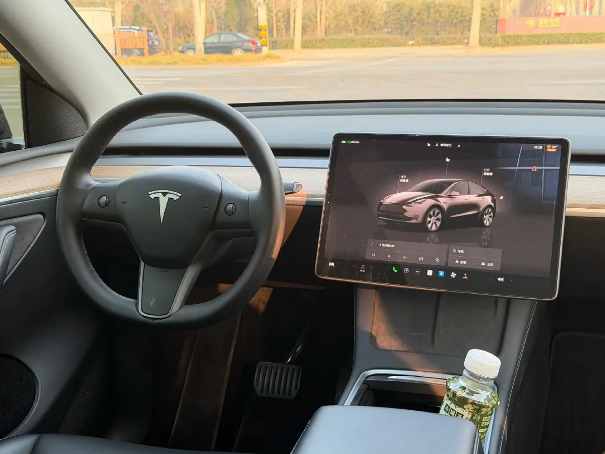 2022 Tesla Model Y BEV 60KWH,autocango,china used car exporter,china ev exporter,chinese used car exporter,chinese used ev exporter