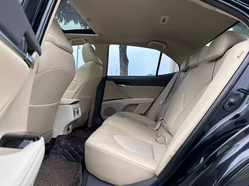 2019 Toyota Camry 2.0L 178HP L4 CVT,autocango,china used car exporter,china ev exporter,chinese used car exporter,chinese used ev exporter