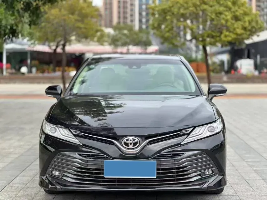 2019 Toyota Camry 2.0L 178HP L4 CVT,autocango,china used car exporter,china ev exporter,chinese used car exporter,chinese used ev exporter