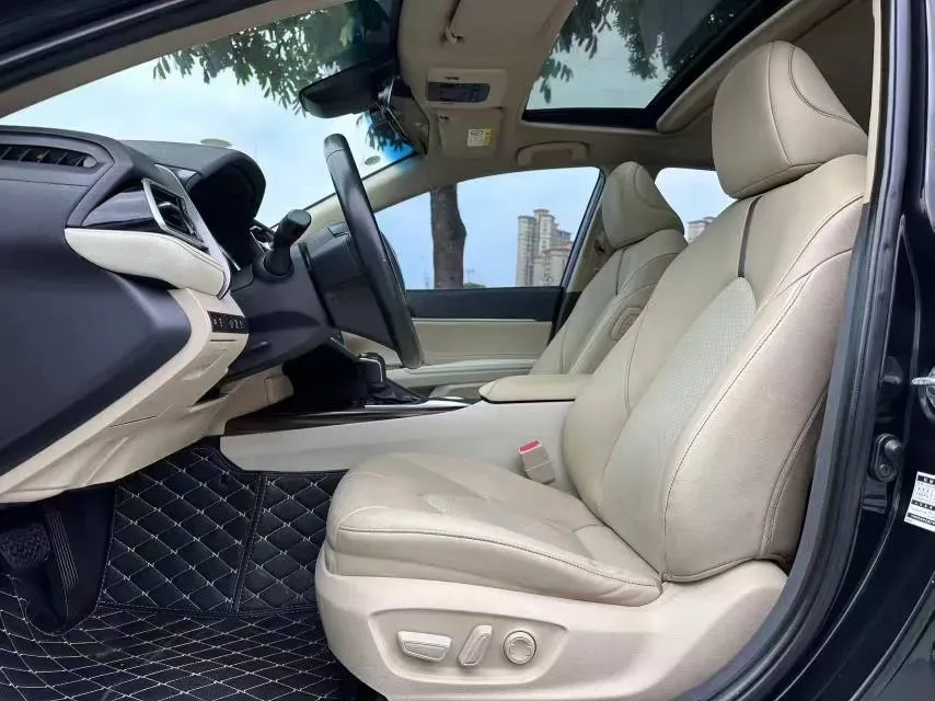 2019 Toyota Camry 2.0L 178HP L4 CVT,autocango,china used car exporter,china ev exporter,chinese used car exporter,chinese used ev exporter