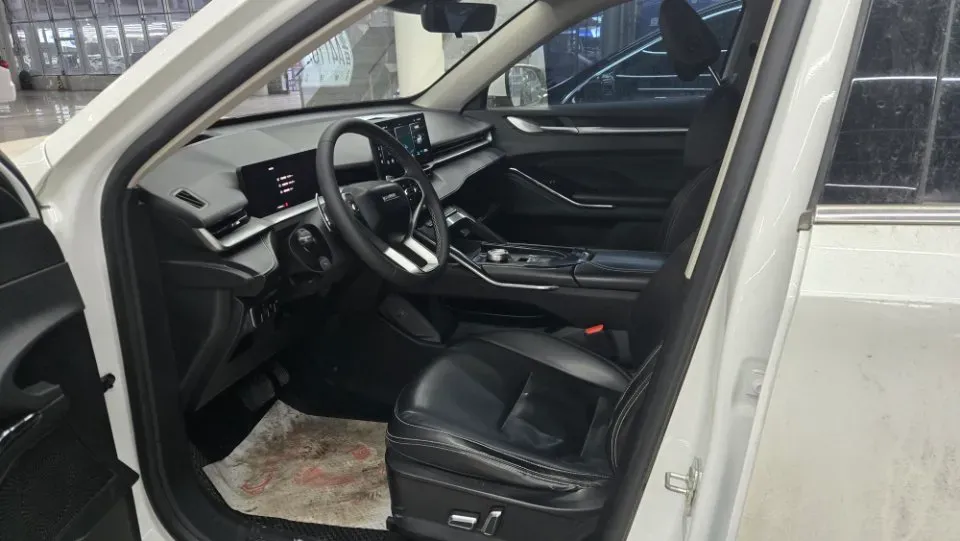2021 Haval H6 2.0T 211HP L4 7DCT,autocango,china used car exporter,china ev exporter,chinese used car exporter,chinese used ev exporter