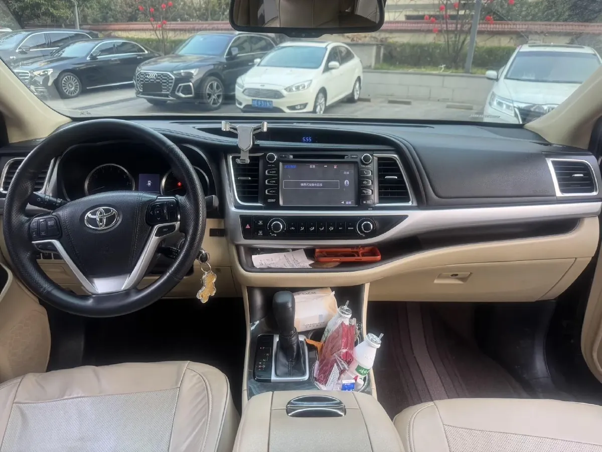 2018 Toyota Highlander 2.0T 220HP L4 6AT,autocango,china used car exporter,china ev exporter,chinese used car exporter,chinese used ev exporter