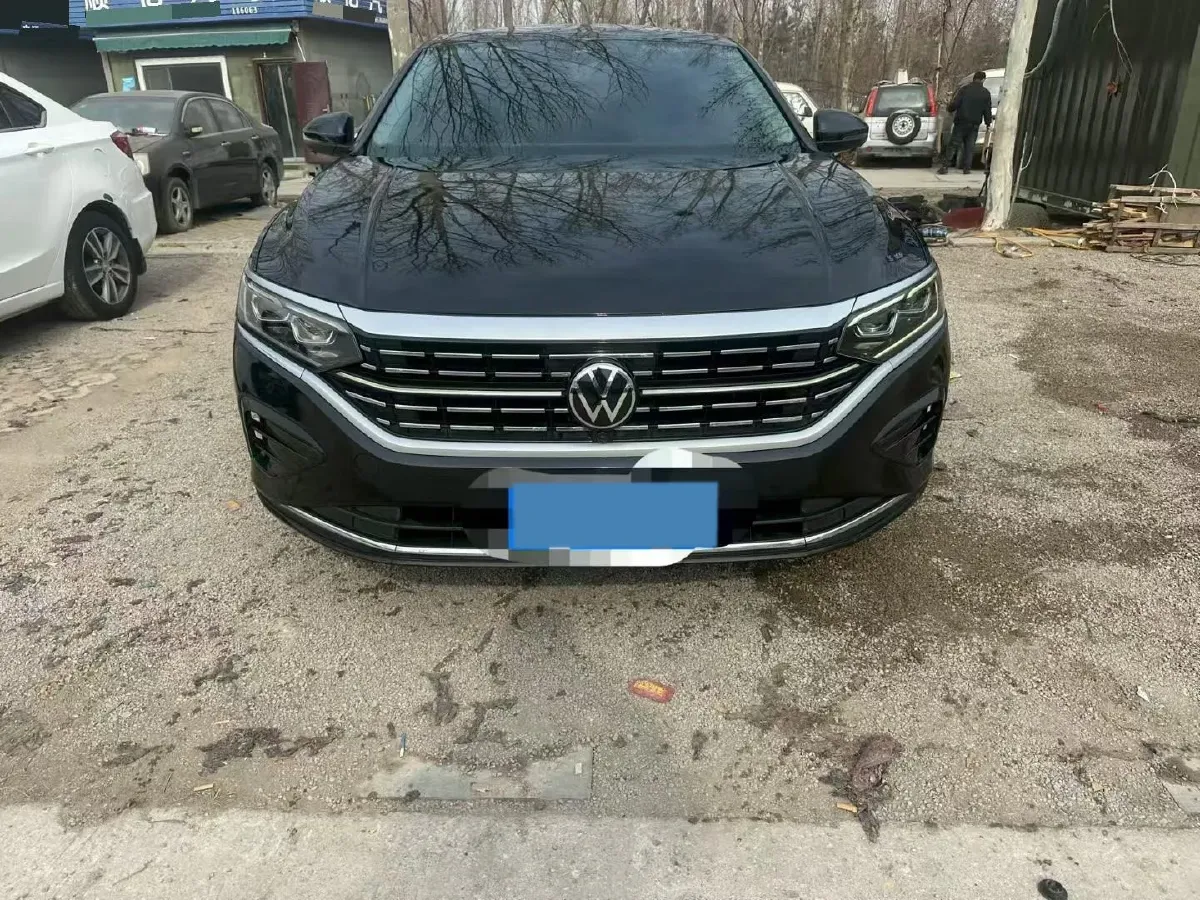 2023 Volkswagen Passat 2.0T 186HP L4 7DCT,autocango,china used car exporter,china ev exporter,chinese used car exporter,chinese used ev exporter
