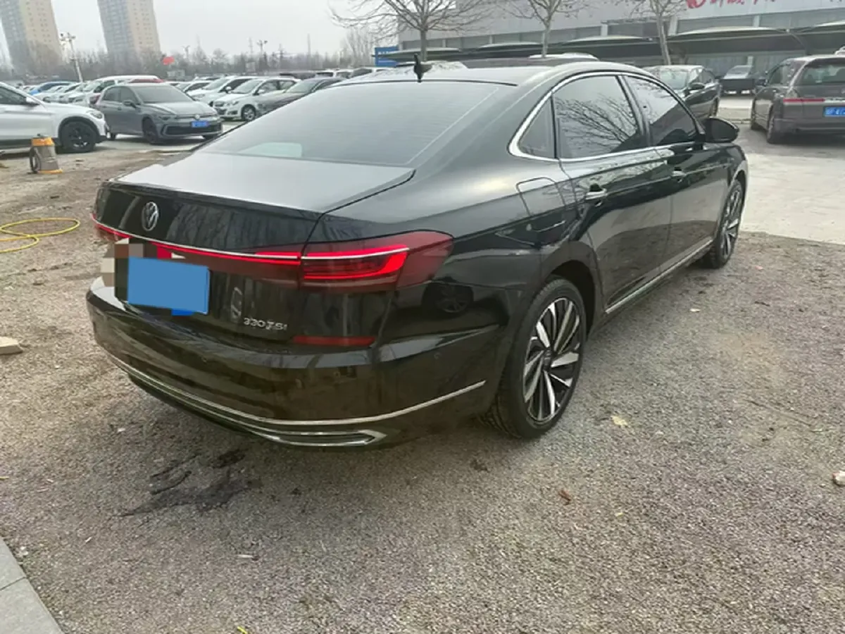 2023 Volkswagen Passat 2.0T 186HP L4 7DCT,autocango,china used car exporter,china ev exporter,chinese used car exporter,chinese used ev exporter