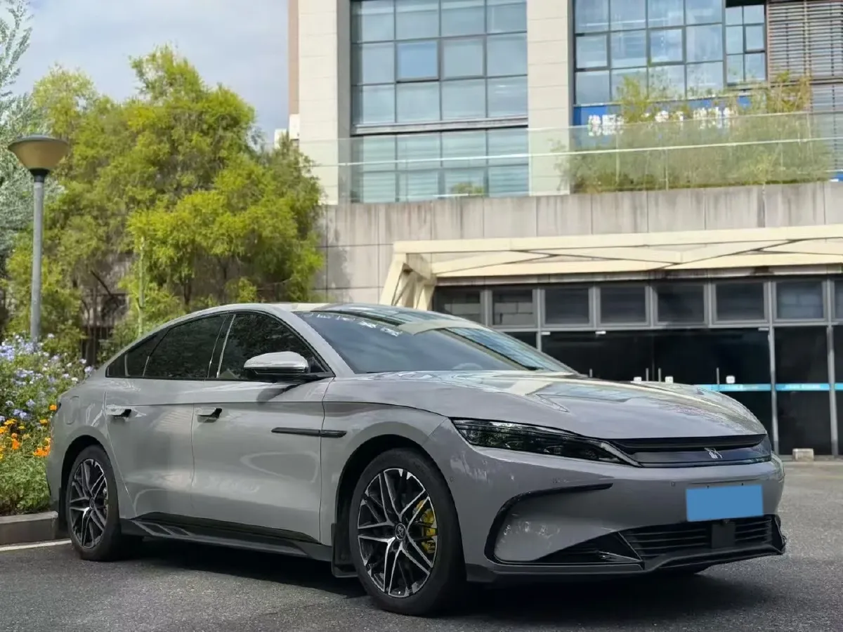 2025 BYD Han BEV 72KWH,autocango,china used car exporter,china ev exporter,chinese used car exporter,chinese used ev exporter