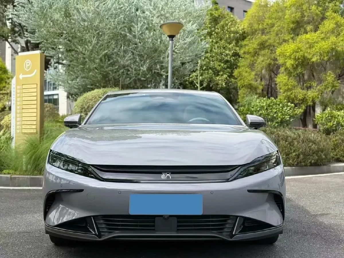 2025 BYD Han BEV 72KWH,autocango,china used car exporter,china ev exporter,chinese used car exporter,chinese used ev exporter