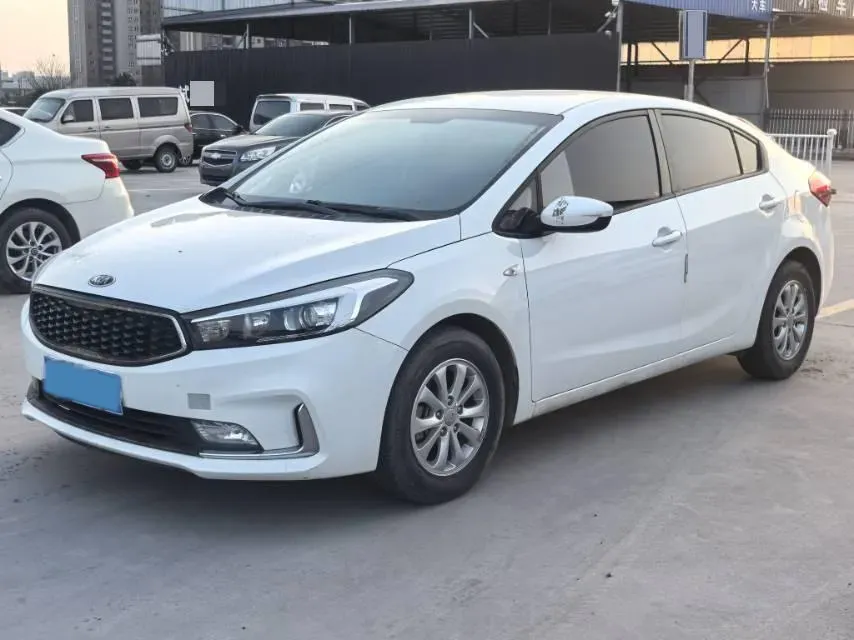 2016 Kia K3 1.6L 128HP L4 6MT,autocango,china used car exporter,china ev exporter,chinese used car exporter,chinese used ev exporter