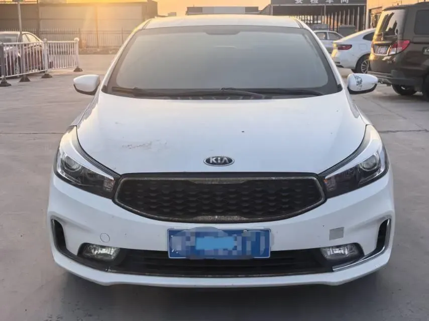 2016 Kia K3 1.6L 128HP L4 6MT,autocango,china used car exporter,china ev exporter,chinese used car exporter,chinese used ev exporter
