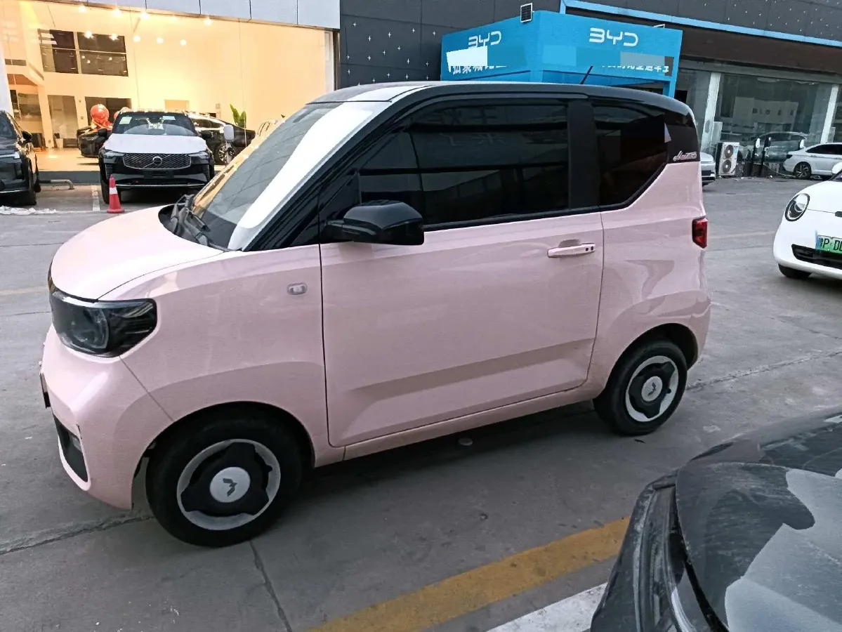 2022 WuLing HongGuang MINI EV BEV 13.9KWH,autocango,china used car exporter,china ev exporter,chinese used car exporter,chinese used ev exporter