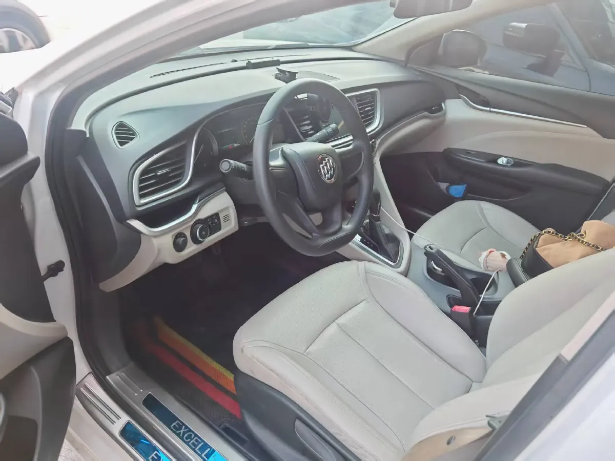 2020 Buick Encore 1.0T 125HP L3 6AT,autocango,china used car exporter,china ev exporter,chinese used car exporter,chinese used ev exporter