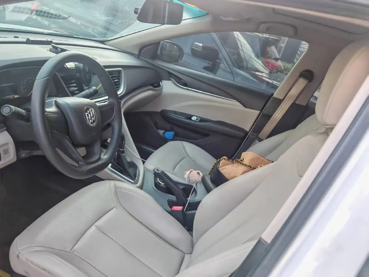 2020 Buick Encore 1.0T 125HP L3 6AT,autocango,china used car exporter,china ev exporter,chinese used car exporter,chinese used ev exporter