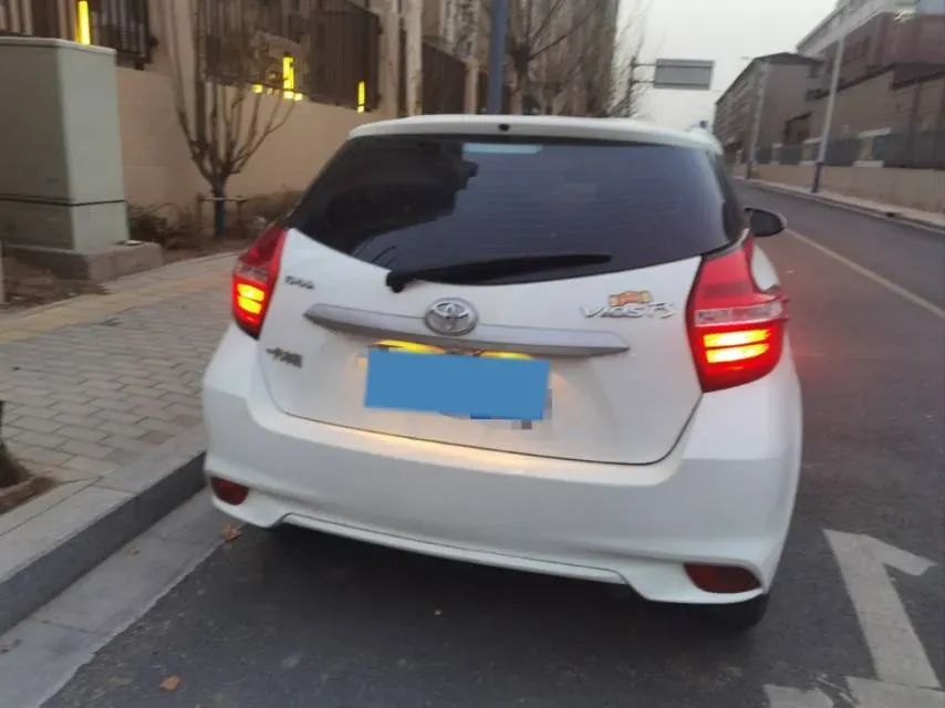 2019 Toyota Vios FS 1.5L 110HP L4 CVT,autocango,china used car exporter,china ev exporter,chinese used car exporter,chinese used ev exporter