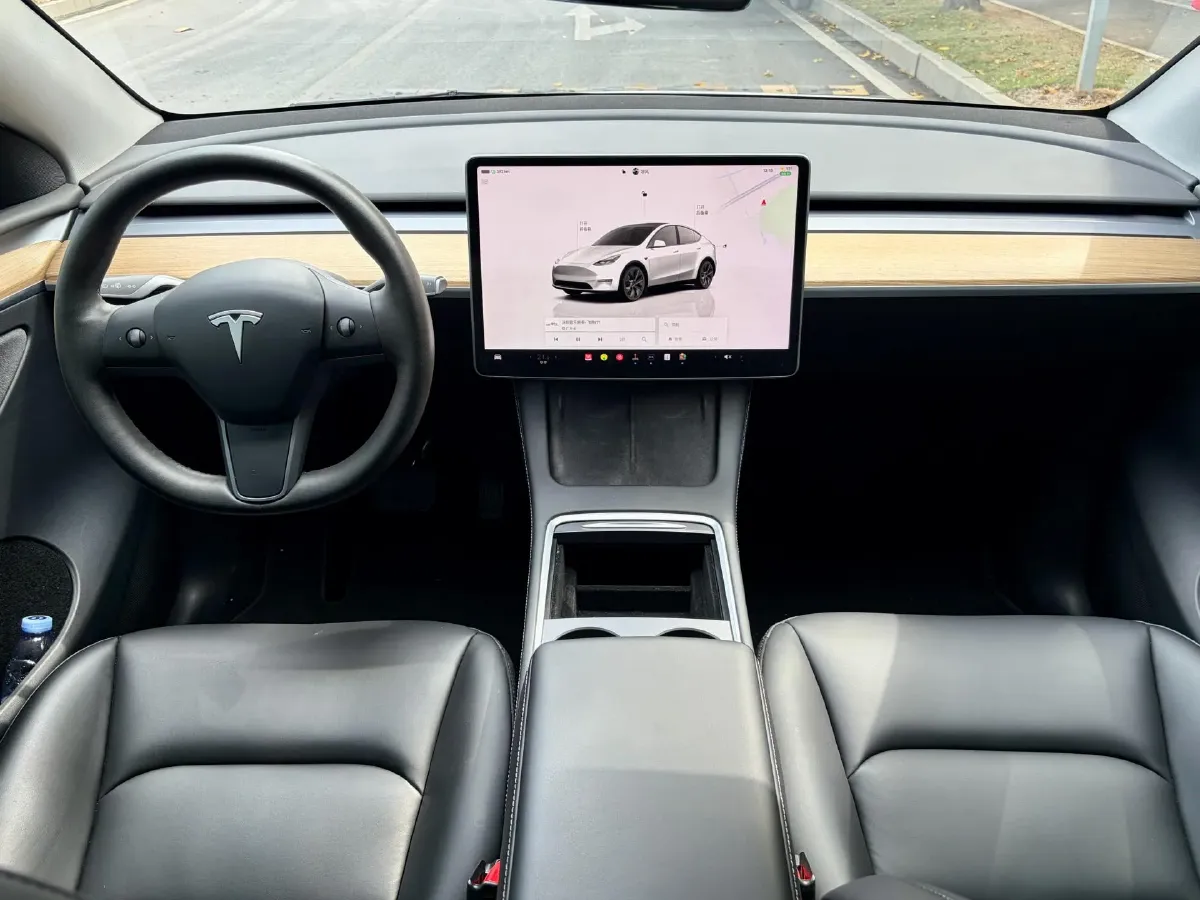 2022 Tesla Model Y BEV 60KWH,autocango,china used car exporter,china ev exporter,chinese used car exporter,chinese used ev exporter