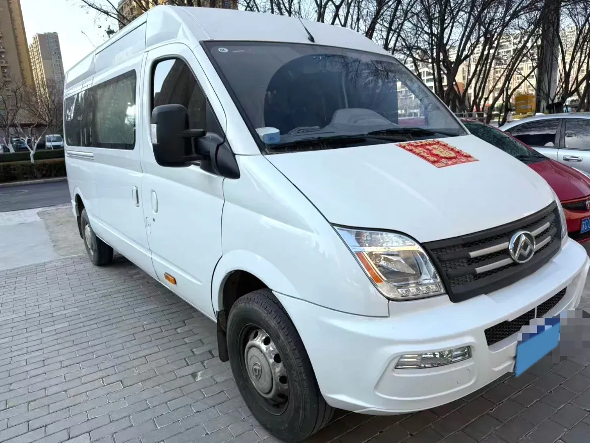 2021 MAXUS XinTu V80 2.0T 139HP L4 6MT,autocango,china used car exporter,china ev exporter,chinese used car exporter,chinese used ev exporter