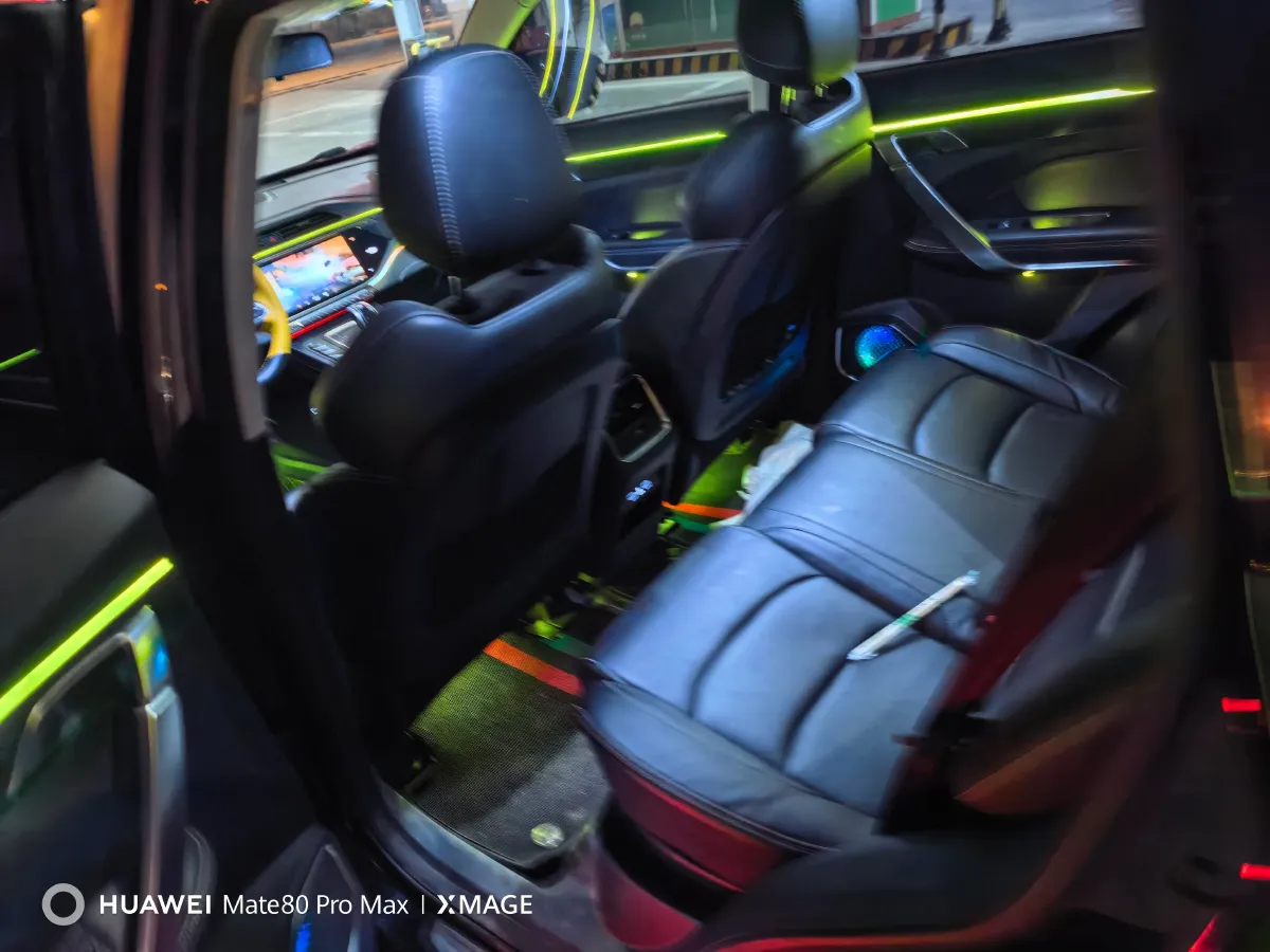 2020 Geely Azkarra 1.8T 184HP L4 7DCT,autocango,china used car exporter,china ev exporter,chinese used car exporter,chinese used ev exporter